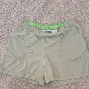 Columbia Women's Size S Tan Shorts